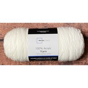 Mainstays White 100% Acrylic Yarn 4-Medium Pre-Owned with Label See Description